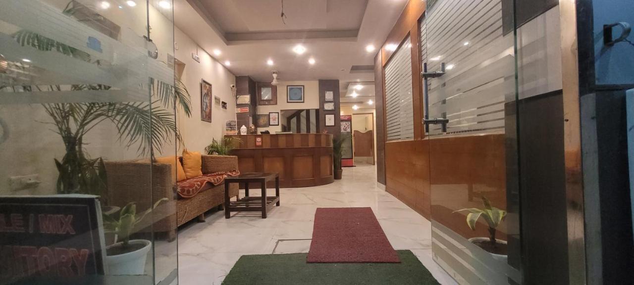 Hotel Devoy Inn By Namastexplorer Tapovan Rishikesh Exterior photo